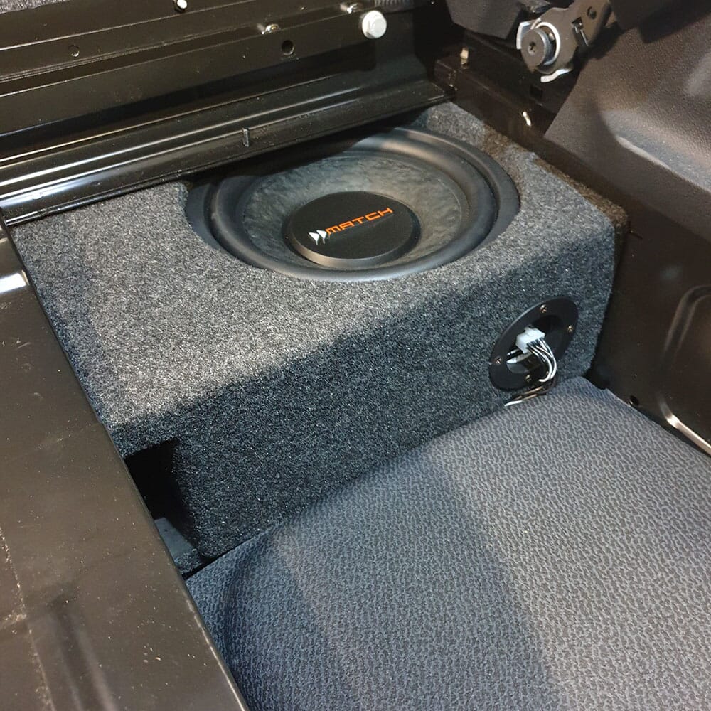 mercedes vito subwoofer